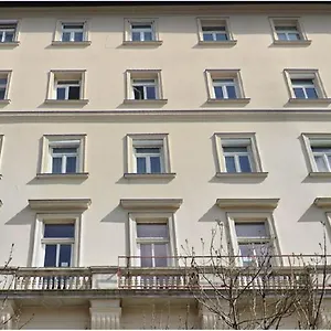  Apartment B3 Ungarn